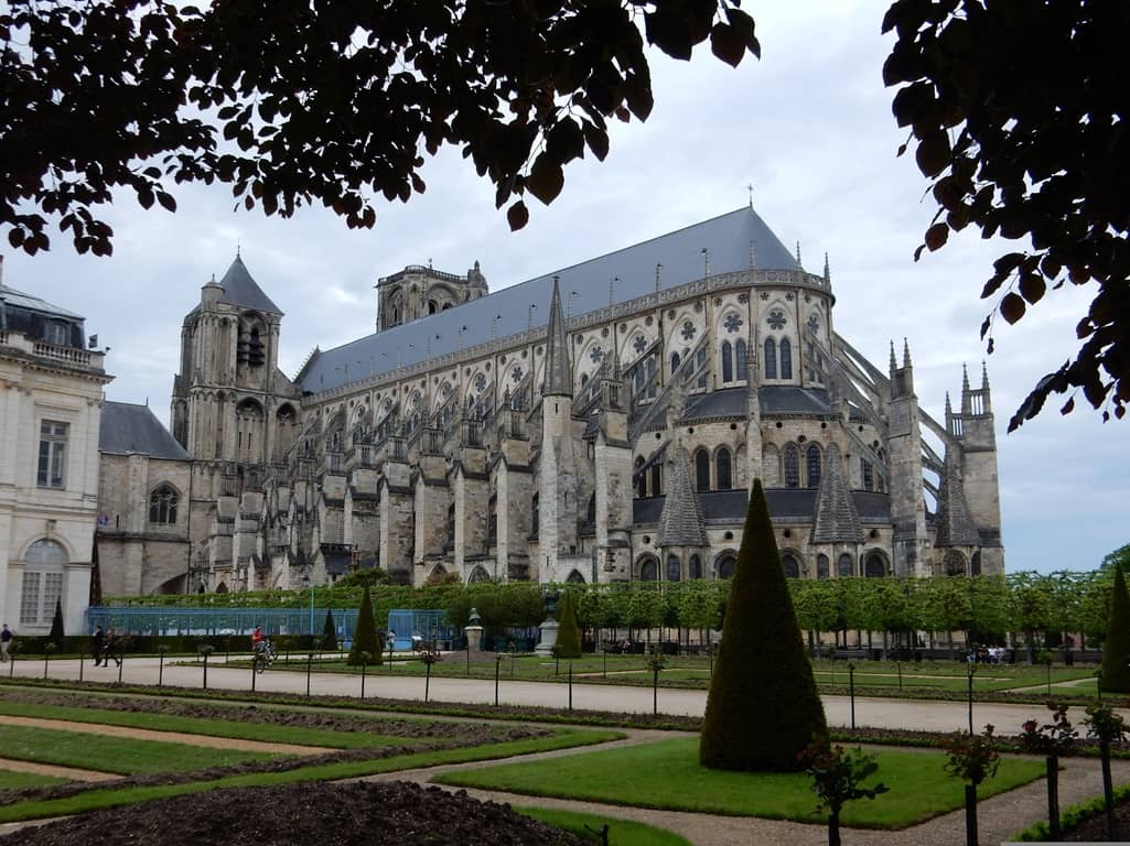 Avocat Bourges